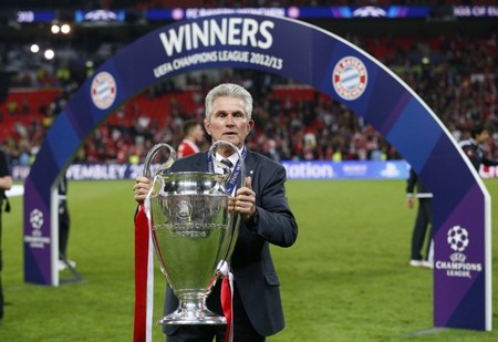 万人大球场 万人大球场